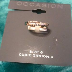 CZ twisted gold tone ring. BNWT